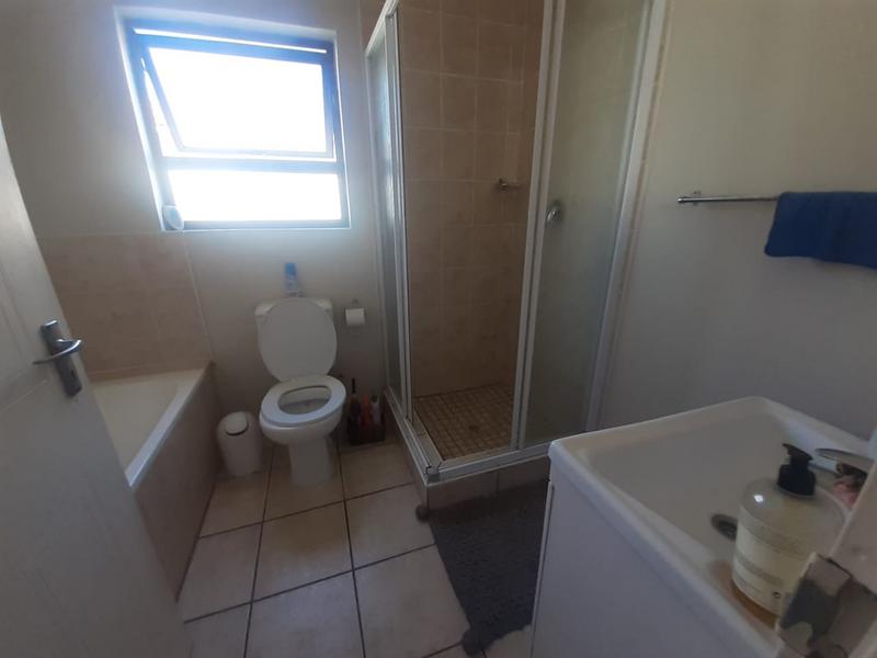 To Let 2 Bedroom Property for Rent in Highbury Western Cape